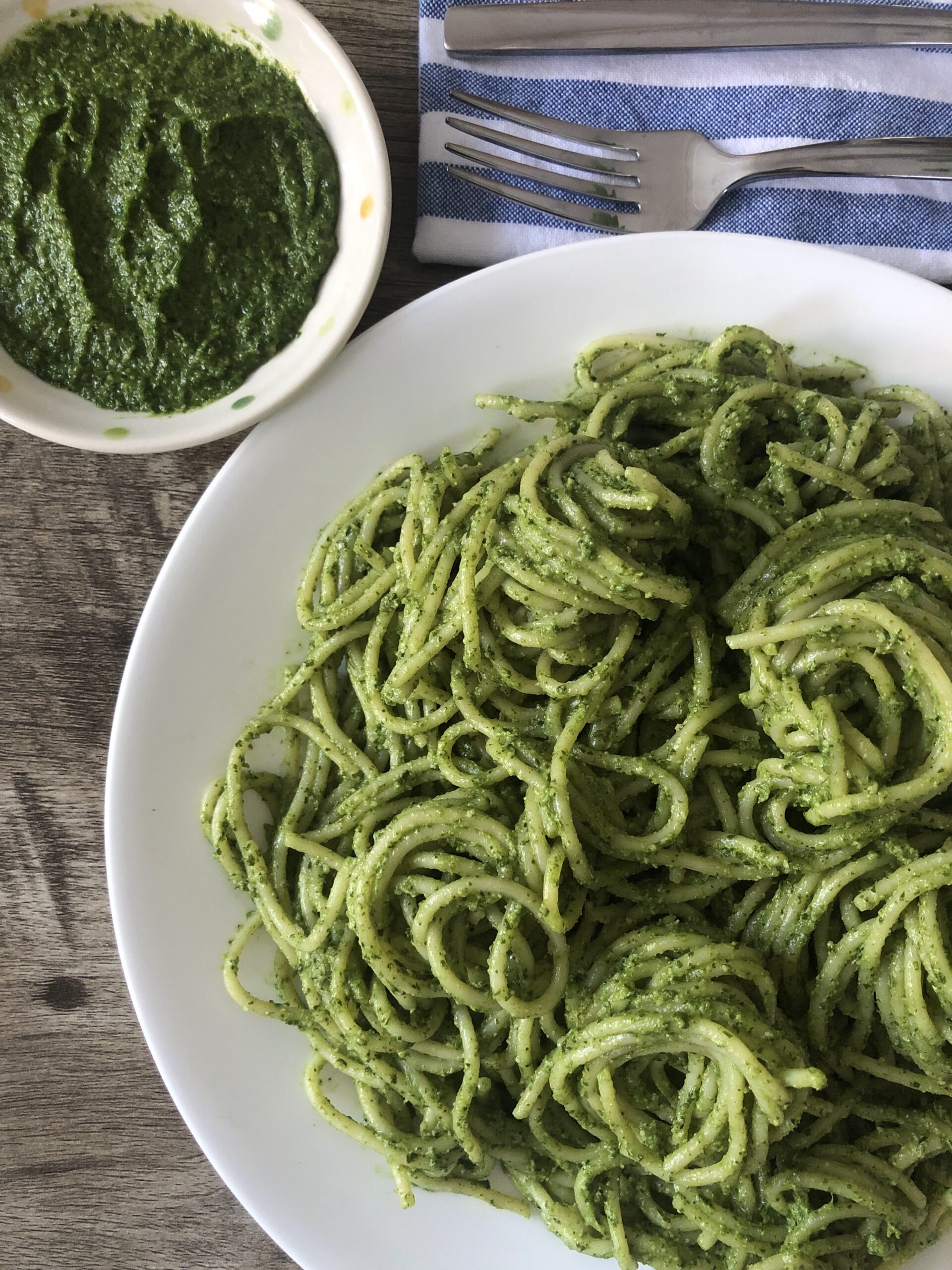 carrot top pesto and pasta